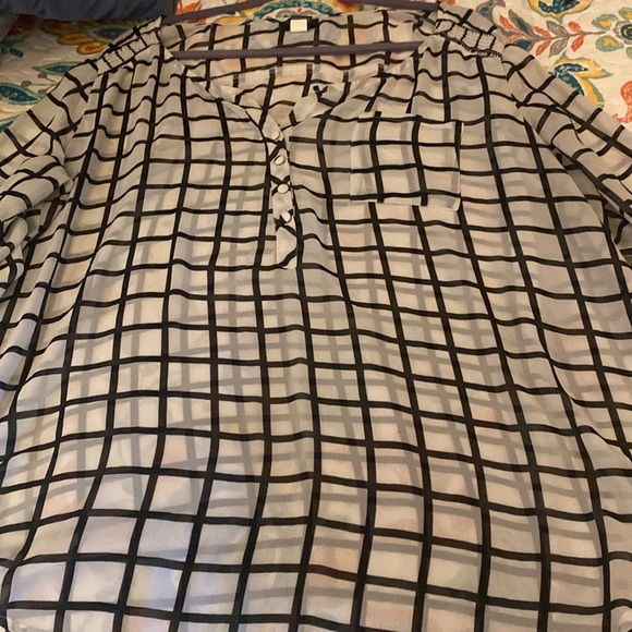 Torrid blouse - Picture 3 of 6